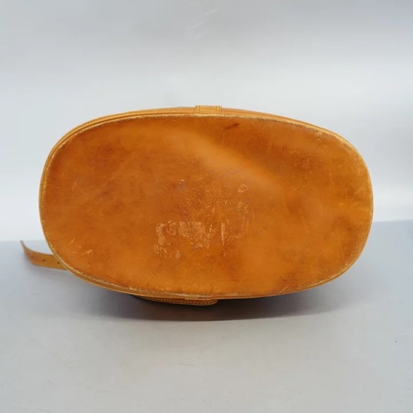 Authentic Louis Vuitton randonee backpack - Picture 5 of 9